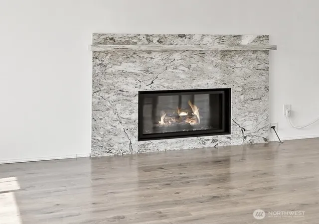 Photo 4 of Sale Pending at 27247 Manor Pl NW, Stanwood, WA 98292 | MLS# NWM2558938 | Listing updated on 2026-09-25