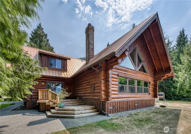 Photo 1 of Mansion for sale at 35837 Fox Crk Ln, Sedro Woolley, WA 98284 | MLS# NWM2558947 | Listing updated on 2026-09-23