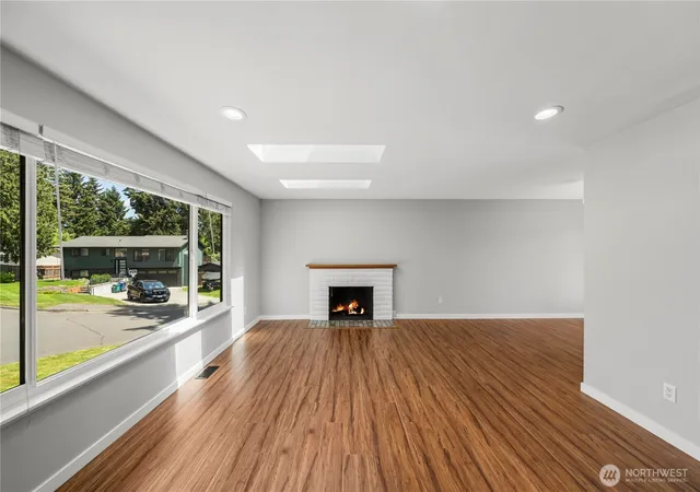 Photo 3 of Sale Pending at 9437 Ne 126th Place, Kirkland, WA 98034 | MLS# NWM2558954 | Listing updated on 2026-10-02