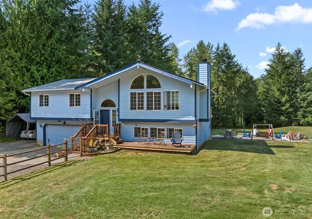 Photo 3 of Single family home for sale at 12405 101st Place Ne, Lake Stevens, WA 98258 | MLS# NWM2559006 | Listing updated on 2026-09-21