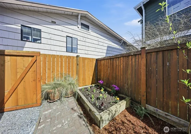 Photo 2 of Townhouse for sale at 8847 9th Avenue SW #A, Seattle, WA 98106 | MLS# NWM2559034 | Listing updated on 2026-09-24