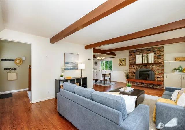 Photo 3 of Single family home for sale at 23200 19th Avenue Se, Bothell, WA 98021 | MLS# NWM2559049 | Listing updated on 2026-09-22