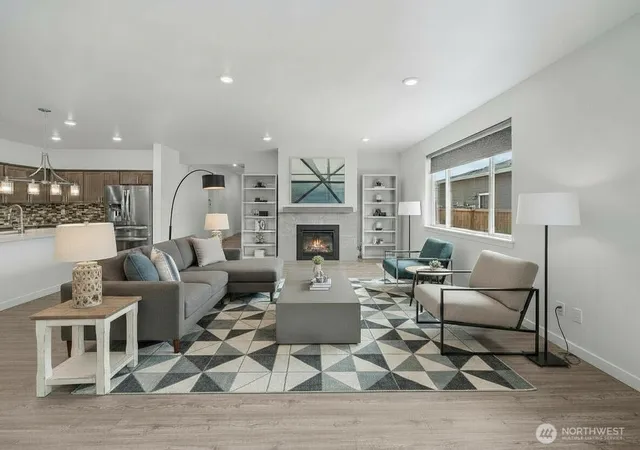 Photo 4 of Single family home for sale at 3530 Edith Ave, Enumclaw, WA 98022 | MLS# NWM2559057 | Listing updated on 2026-09-28