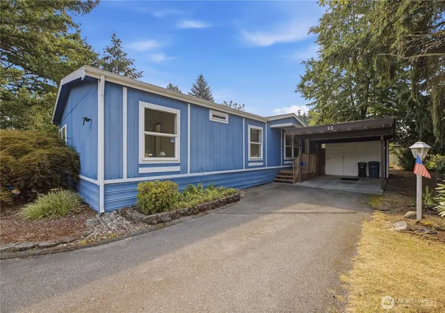 Photo 3 of Manufactured home for sale at 9314 Canyon Rd #22, Puyallup, WA 98371 | MLS# NWM2559098 | Listing updated on 2026-09-30