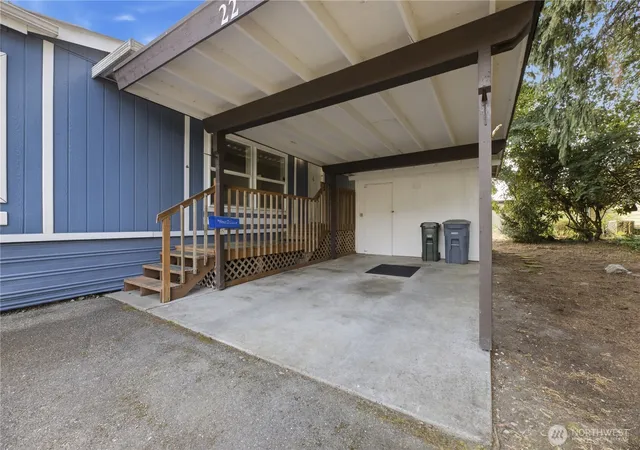 Photo 3 of Manufactured home for sale at 9314 Canyon Rd #22, Puyallup, WA 98371 | MLS# NWM2559098 | Listing updated on 2026-09-30
