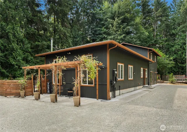 Photo 2 of Single family home for sale at 3002 138th Street Nw, Gig Harbor, WA 98332 | MLS# NWM2559134 | Listing updated on 2026-09-27