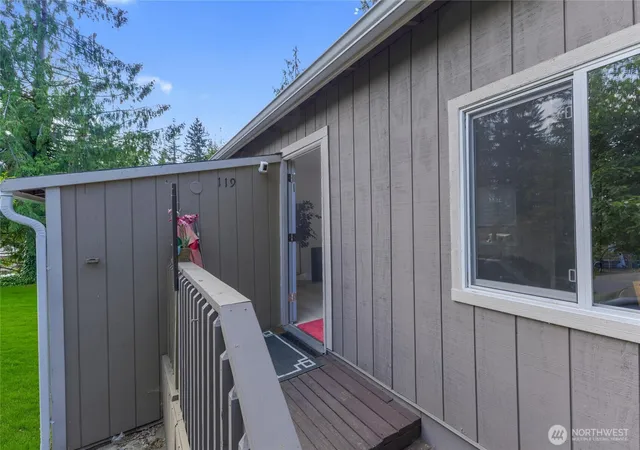 Photo 2 of Manufactured home for sale at 3333 228th Street Se #119, Bothell, WA 98021 | MLS# NWM2559146 | Listing updated on 2026-09-23
