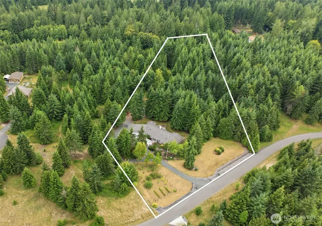Photo 2 of Single family home for sale at 114 Headwaters Ln, Port Angeles, WA 98362 | MLS# NWM2559185 | Listing updated on 2026-09-30