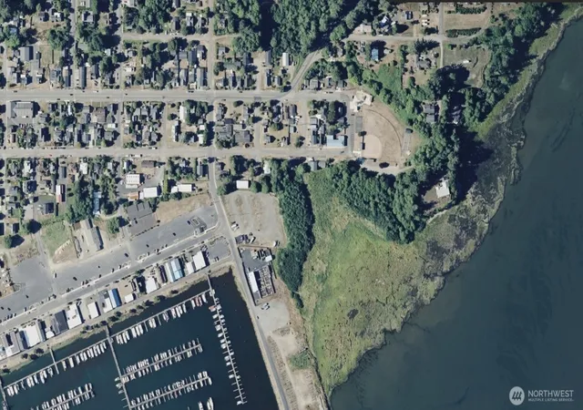 Photo 3 of Land for sale at 805 Lake St SE, Ilwaco, WA 98624 | MLS# NWM2559204 | Listing updated on 2026-09-23