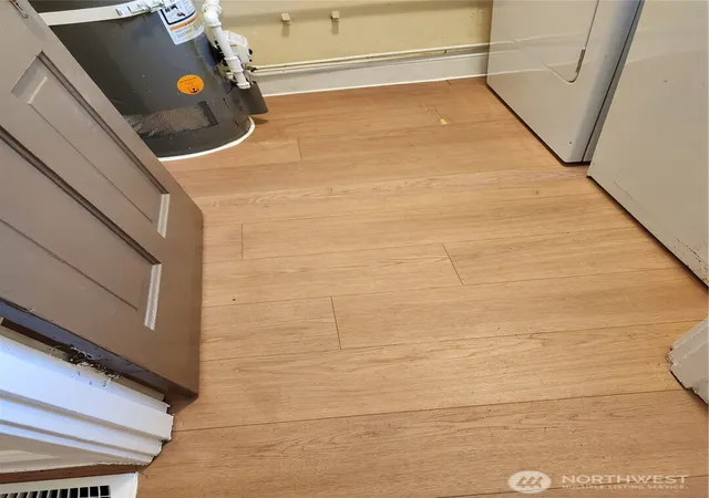 Photo 3 of House for sale at 1416 Humboldt St, Bellingham, WA 98225 | MLS# NWM2559225 | Listing updated on 2026-09-28