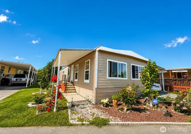 Photo 1 of Sale Pending at 3222 S 183rd Street, Sea Tac, WA 98188 | MLS# NWM2559234 | Listing updated on 2026-09-25