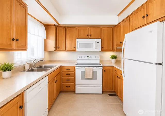 Photo 3 of Sale Pending at 3222 S 183rd Street, Sea Tac, WA 98188 | MLS# NWM2559234 | Listing updated on 2026-09-25