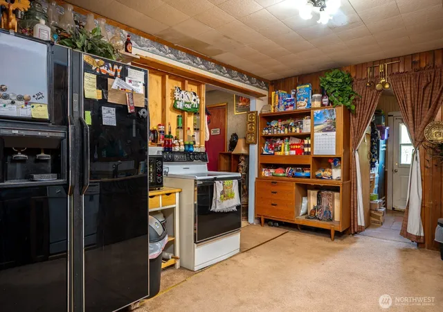 Photo 4 of Single family home for sale at 505 Hawthorne St, Kelso, WA 98626 | MLS# NWM2559237 | Listing updated on 2026-09-23