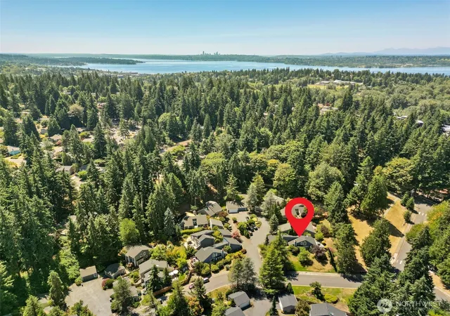 Photo 3 of Sale Pending at 11701 Ne 105th Lane, Kirkland, WA 98033 | MLS# NWM2559253 | Listing updated on 2026-09-25