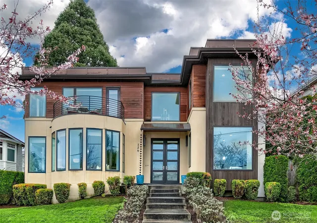 Photo 1 of Mansion for sale at 526 14th Avenue W, Kirkland, WA 98033 | MLS# NWM2559289 | Listing updated on 2026-09-23
