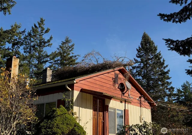 Photo 1 of Sale Pending at 2410 Hastings Ave W, Port Townsend, WA 98368 | MLS# NWM2559295 | Listing updated on 2026-09-25