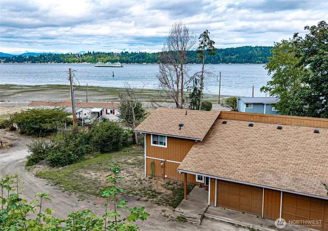 Multi family home for sale at 4617 Beach Dr E, Port Orchard, WA 98366 | MLS# NWM2559306