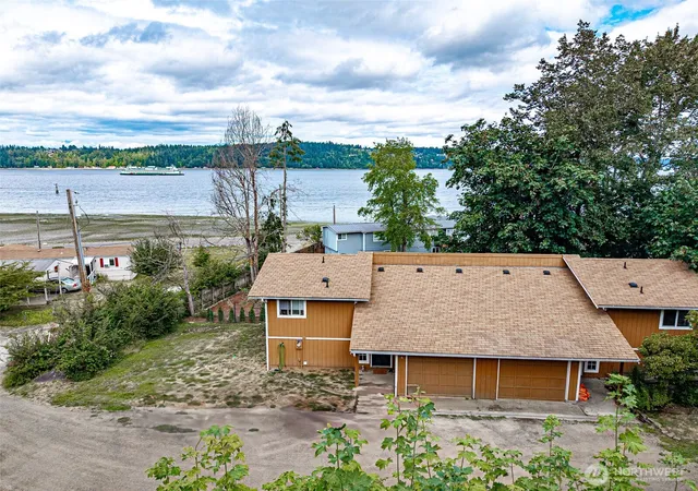 Photo 1 of House for sale at 4617 Beach Dr E, Port Orchard, WA 98366 | MLS# NWM2559306 | Listing updated on 2026-09-23