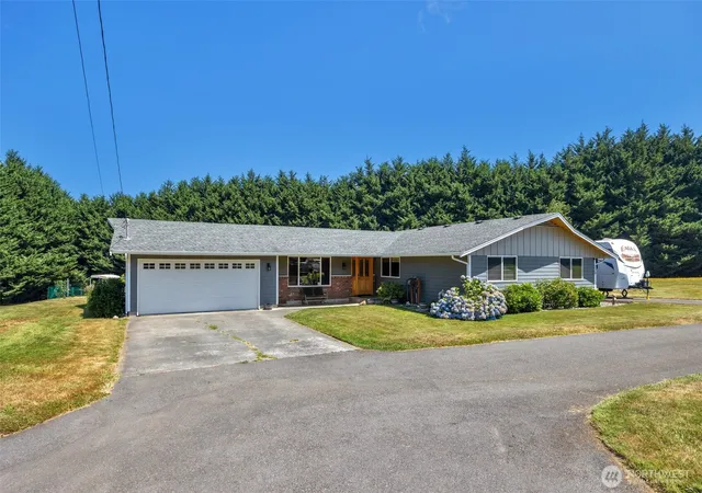 Photo 3 of Sale Pending at 229 172nd Street Nw, Arlington, WA 98223 | MLS# NWM2559308 | Listing updated on 2026-09-13