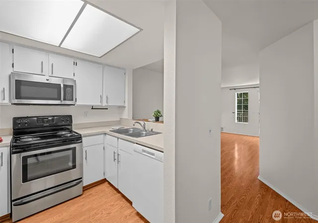 Photo 4 of Sale Pending at 8512 242nd Street SW #3, Edmonds, WA 98026 | MLS# NWM2559324 | Listing updated on 2026-09-23
