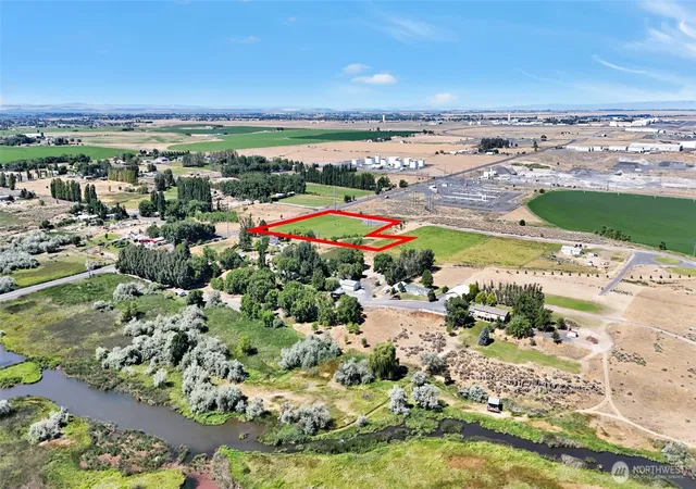 Photo 4 of Land for sale at 10310 NE Road 7, Moses Lake, WA 98837 | MLS# NWM2559336 | Listing updated on 2026-10-02