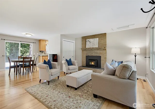 Photo 3 of Sale Pending at 26204 SE 224th Street, Maple Valley, WA 98038 | MLS# NWM2559366 | Listing updated on 2026-09-25