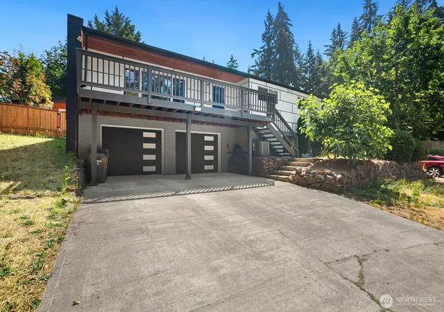 Photo 2 of Single family home for sale at 37110 5th Avenue Sw, Federal Way, WA 98023 | MLS# NWM2559372 | Listing updated on 2026-09-26