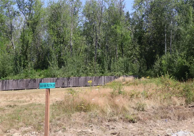 Photo 4 of Land for sale at 368 NW Ruth Ln, Bremerton, WA 98310 | MLS# NWM2559384 | Listing updated on 2026-09-23