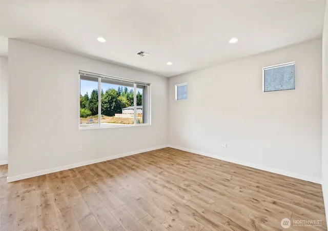 Photo 4 of Single family home for sale at 3604 Creekside Dr, Port Angeles, WA 98362 | MLS# NWM2559406 | Listing updated on 2026-09-23