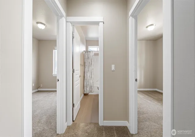 Photo 3 of Sale Pending at 380 Wishkah Dr, Richland, WA 99352 | MLS# NWM2559411 | Listing updated on 2026-09-23