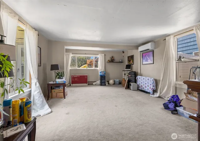 Photo 3 of Sale Pending at 5718 S D St, Tacoma, WA 98408 | MLS# NWM2559416 | Listing updated on 2026-09-25