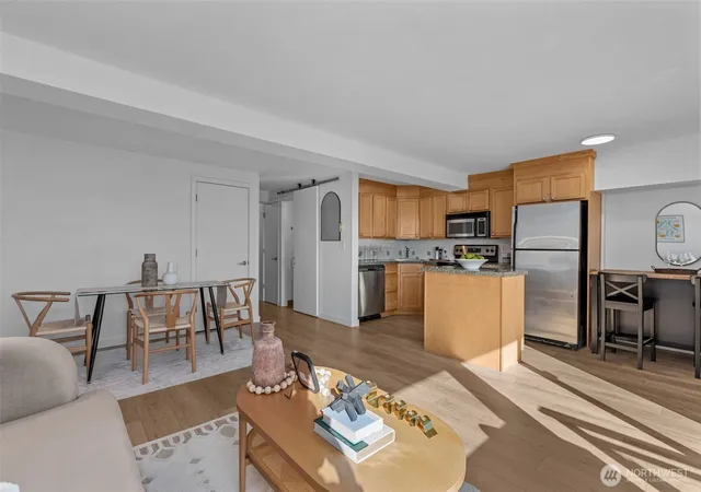 Photo 4 of Condo for sale at 1601 Taylor Ave N #303, Seattle, WA 98109 | MLS# NWM2559419 | Listing updated on 2026-09-23