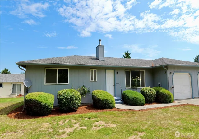 Photo 3 of Sale Pending at 52 Hampton Ct #5, Sequim, WA 98382 | MLS# NWM2559444 | Listing updated on 2026-09-25