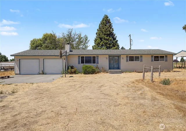 Photo 1 of Sale Pending at 2027 W Atkinson Rd, Othello, WA 99344 | MLS# NWM2559453 | Listing updated on 2026-09-25