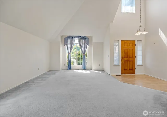 Photo 4 of Sale Pending at 32708 19th Place SW, Federal Way, WA 98023 | MLS# NWM2559485 | Listing updated on 2026-09-22