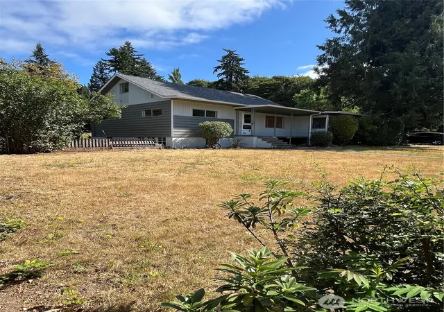 Photo 1 of Single family home for sale at 3818 Sundown Dr, Bremerton, WA 98312 | MLS# NWM2559486 | Listing updated on 2026-09-23