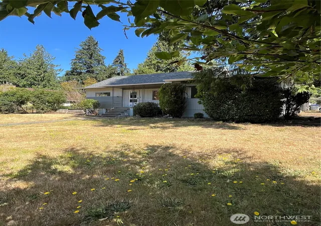 Photo 2 of Single family home for sale at 3818 Sundown Dr, Bremerton, WA 98312 | MLS# NWM2559486 | Listing updated on 2026-09-23