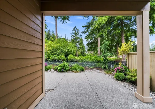 Photo 3 of Single family home for sale at 4327 Dudley Dr Ne, Lacey, WA 98516 | MLS# NWM2559489 | Listing updated on 2026-10-16