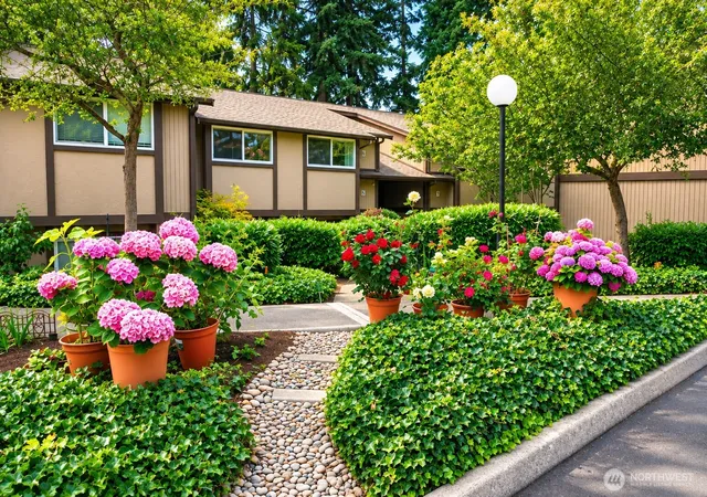 Photo 1 of Condo for sale at 4725 176th Street Sw #H6, Lynnwood, WA 98037 | MLS# NWM2559497 | Listing updated on 2026-09-23