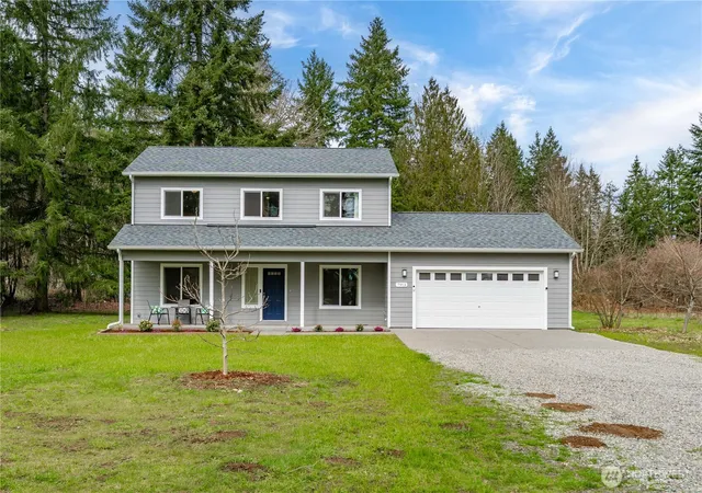 Photo 3 of Single family home for sale at 7913 Ayer St Se, Olympia, WA 98501 | MLS# NWM2559552 | Listing updated on 2026-09-23