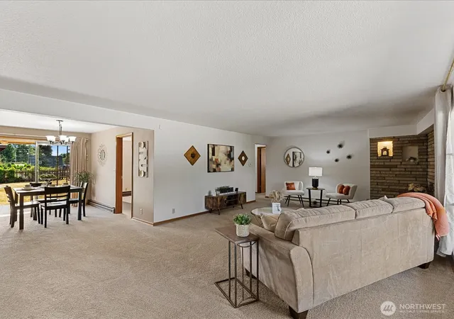 Photo 3 of Sale Pending at 4507 Rucker Ave, Everett, WA 98203 | MLS# NWM2559555 | Listing updated on 2026-09-28