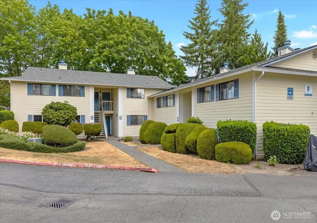 Photo 2 of Condo for sale at 12906 8th Avenue W #F102, Everett, WA 98204 | MLS# NWM2559564 | Listing updated on 2026-09-23