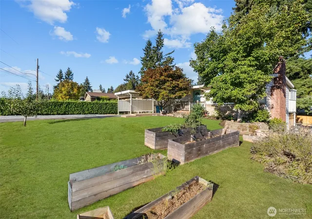 Photo 2 of Single family home for sale at 21903 82nd Place W, Edmonds, WA 98026 | MLS# NWM2559603 | Listing updated on 2026-10-02
