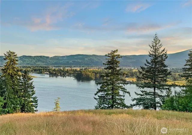 Photo 1 of Land for sale at 26 Riverview E Rd, Cathlamet, WA 98612 | MLS# NWM2559628 | Listing updated on 2026-09-23