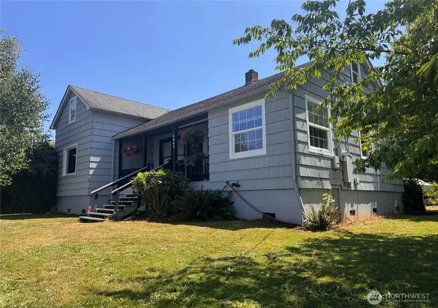 Photo 1 of Sale Pending at 1287 Sw Sylvenus St, Chehalis, WA 98532 | MLS# NWM2559669 | Listing updated on 2026-08-25