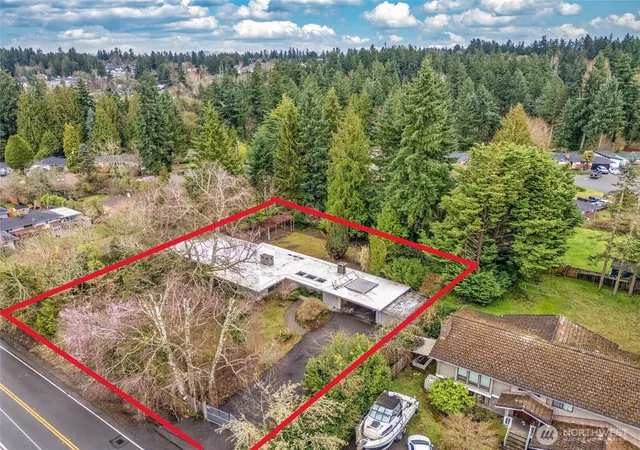 Photo 2 of Sale Pending at 700 Reiten Rd, Kent, WA 98030 | MLS# NWM2559679 | Listing updated on 2026-09-25