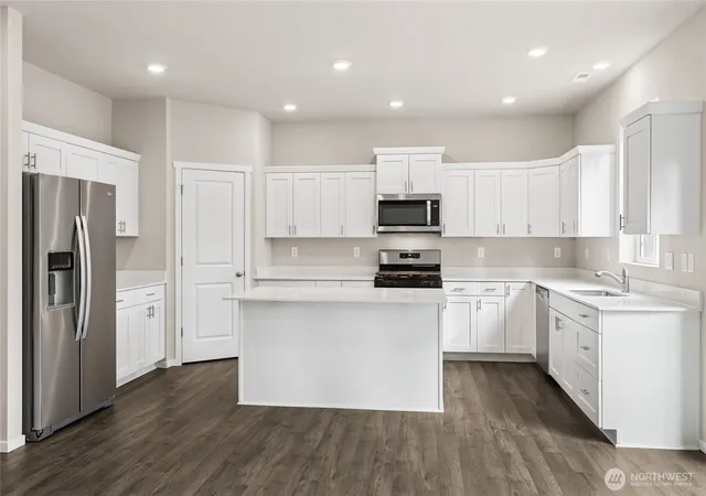 Photo 2 of Sale Pending at 2211 Boxcar St Ne #156, Olympia, WA 98506 | MLS# NWM2559702 | Listing updated on 2026-10-01