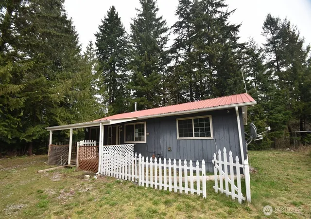 Photo 21 of Sale Pending at 6250 Juniper Ln, Maple Falls, WA 98266 | MLS# NWM2559713 | Listing updated on 2026-10-02