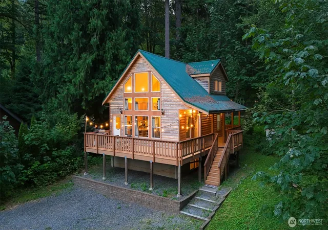 Photo 1 of Single family home for sale at 7548 Olsen Dr, Deming, WA 98244 | MLS# NWM2559738 | Listing updated on 2026-09-23
