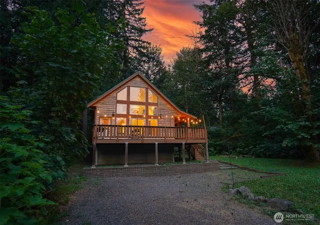 Photo 3 of Single family home for sale at 7548 Olsen Dr, Deming, WA 98244 | MLS# NWM2559738 | Listing updated on 2026-09-23